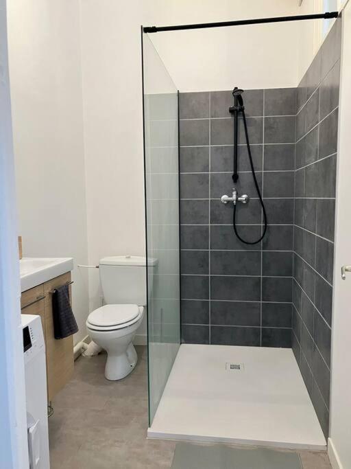 Appartement T2 Le Moderne • Netflix • Parking • Gare Évreux