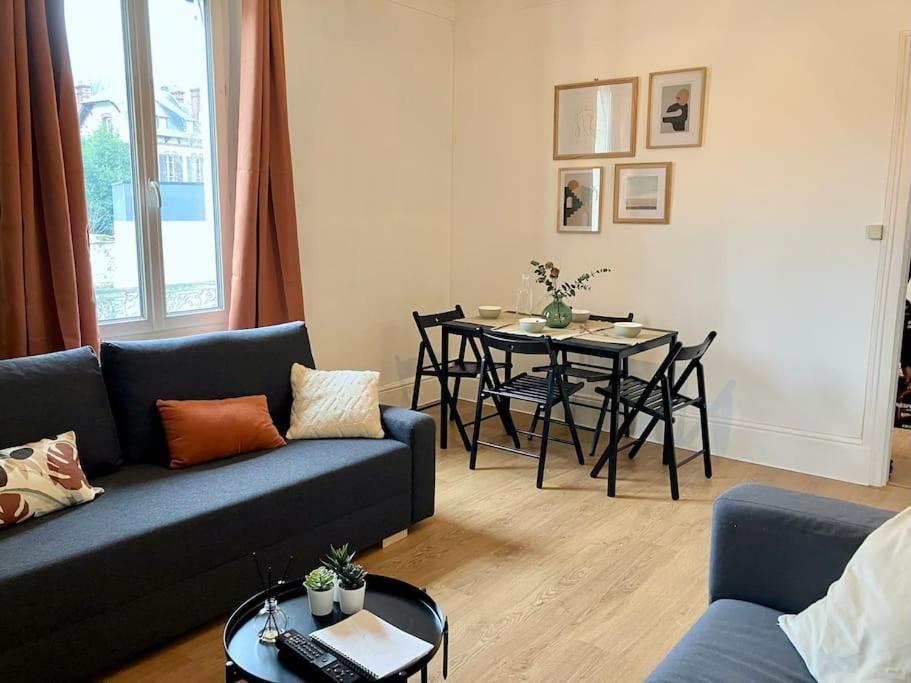 Apartment T2 Le Moderne • Netflix • Parking • Gare Evreux